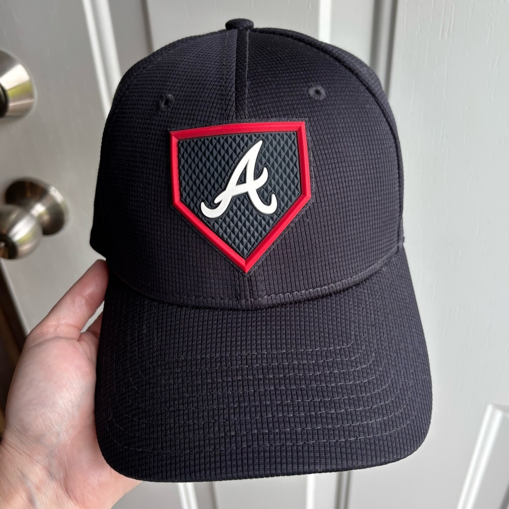 New Era Atlanta Braves fitted hat